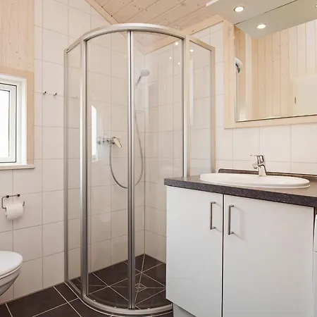 Cozy Hearth And Sauna Retreat بيت للعطل Großenbrode