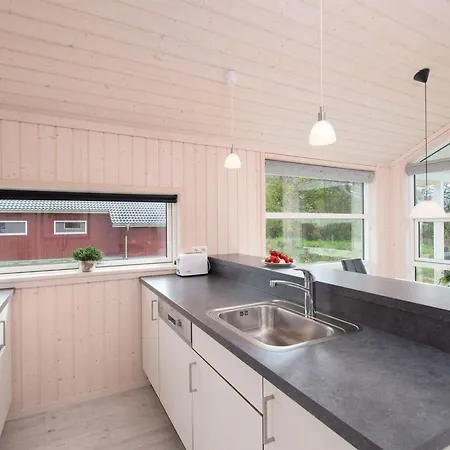 Cozy Hearth And Sauna Retreat بيت للعطل Großenbrode