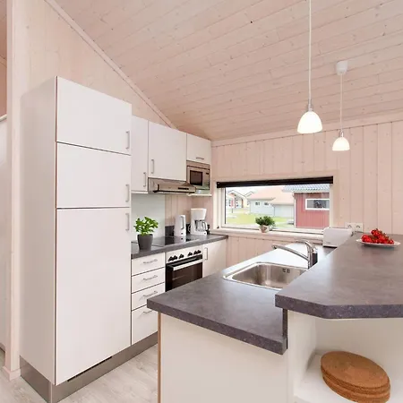 Cozy Hearth And Sauna Retreat بيت للعطل